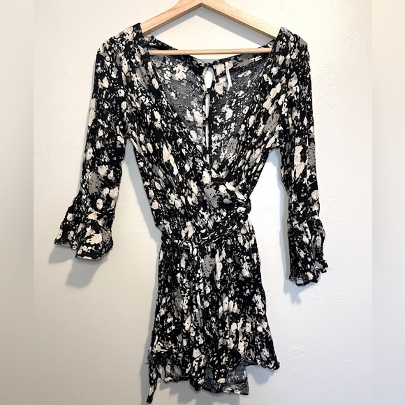 Free People All the Right Ruffles Romper - Picture 3 of 14